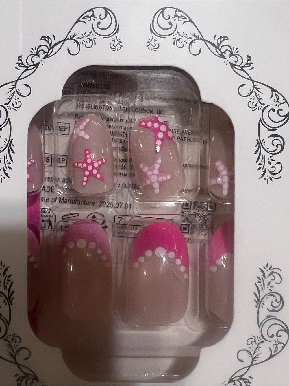 Pink Starfish Press-On Nail Set — Cute Beach Accent Nails
